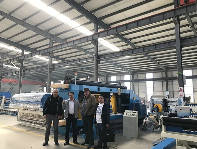 Entrega y depuración de máquinas de gaviones.